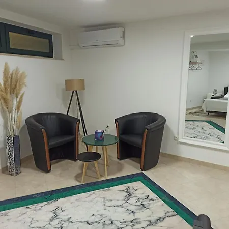 Smile 2 Apartment *
